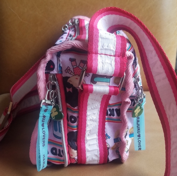 Vintage Harajuku Lovers Pink Graphic Crossbody Shoulder Bag W/ Enameled Charms - Picture 6 of 14